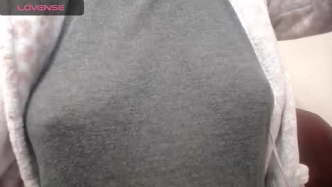 Snapshot of lenagolden chatting on October 2, 11:53 am lenagolden online show from October 2, 11:53 am