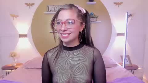 Lenna  online show from June 26, 11:48 am