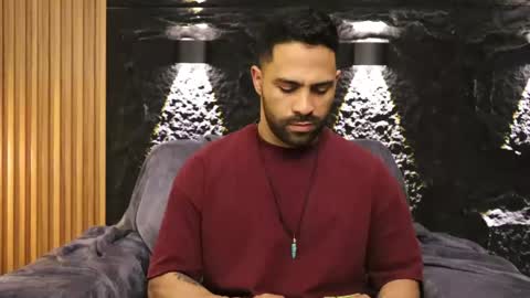 Leo  Diaz online show from April 14, 4:27 am