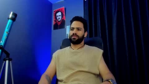 Snapshot of leo_diaz01 chatting on February 9, 1:22 am Leo Diaz online show from February 9, 1:22 am