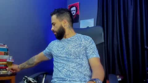 Snapshot of leo_diaz01 chatting on January 12, 7:31 pm Leo Diaz online show from January 12, 7:31 pm