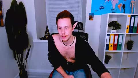 Leo online show from October 30, 5:13 pm