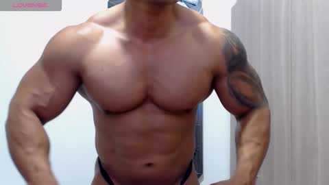 Leo online show from October 12, 1:20 am