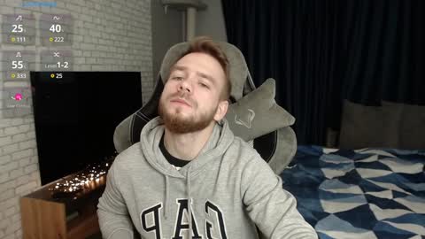 leo_stephens online show from December 22, 10:28 am