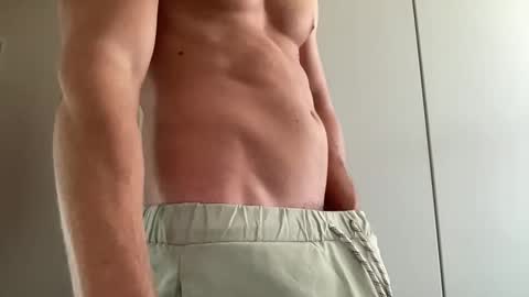 leoandy123 online show from October 24, 2:18 pm