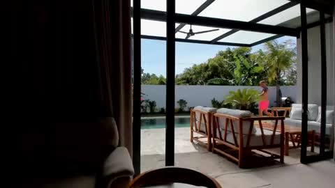 TheBigLeo online show from May 10, 6:42 am