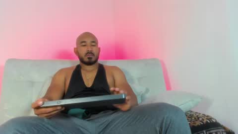 leo  online show from July 23, 1:09 pm