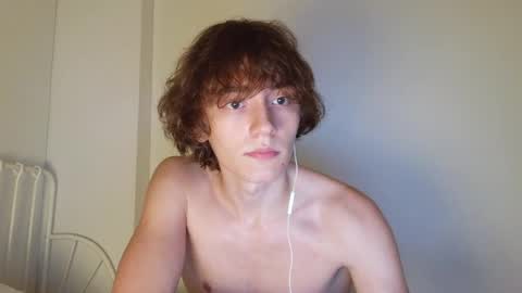 Leon online show from April 1, 9:12 pm