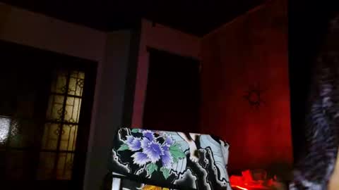 leonela  online show from November 7, 5:43 am