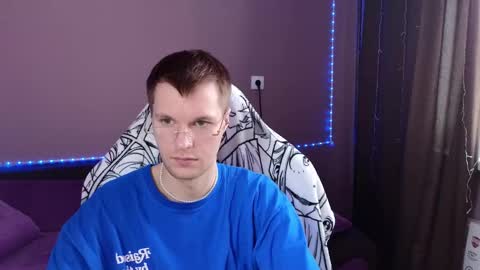 Leon online show from January 11, 5:31 am