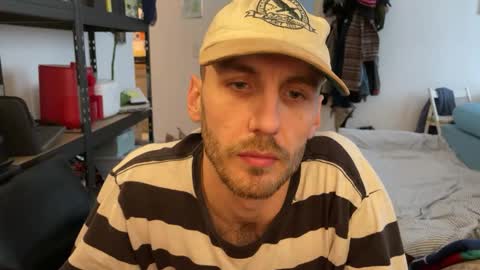 Leon online show from December 14, 11:05 am