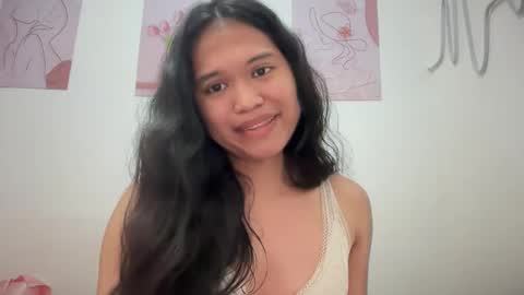 Jenn online show from May 9, 11:22 pm