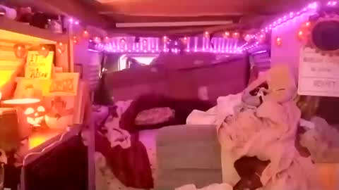 LesleyGumGrass- The Boring Trans girl online show from October 9, 8:58 pm