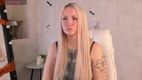 Joyce online show from November 8, 2:25 am