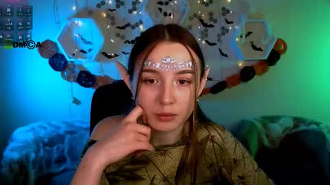 leslie_bird online show from October 21, 10:53 am