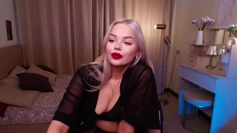 Stacey online show from February 14, 8:50 am