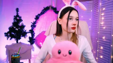 Leslie  next stream in - 29 november 1600 UTC0000 online show from December 15, 9:09 pm