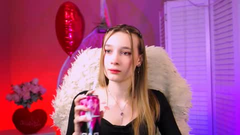 Leslie  next stream in - 29 november 1600 UTC0000 online show from February 14, 1:08 pm