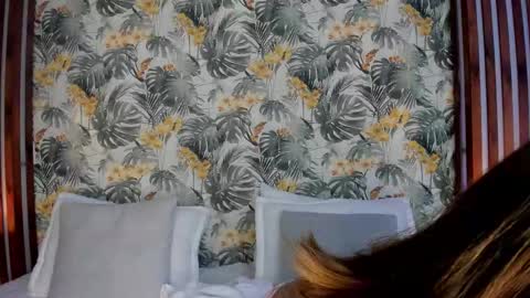 Lesly Bailey online show from October 17, 11:36 am