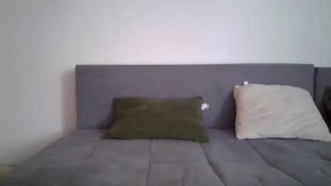 neoglo online show from July 2, 5:23 am