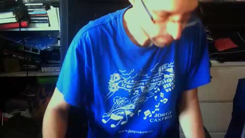 Vampiro Diurno online show from November 7, 10:18 am