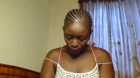 Letecia557422 online show from March 3, 7:10 am