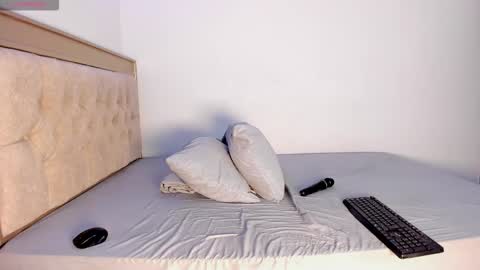 Letizia online show from March 20, 8:08 am