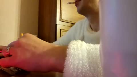 Snapshot of letsplaytogetherxxx chatting on February 5, 2:19 am OFansXoXo online show from February 5, 2:19 am