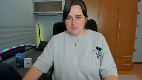 Naomi online show from July 24, 6:43 am