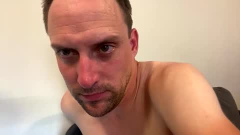 lilithgaze online show from October 3, 9:28 am