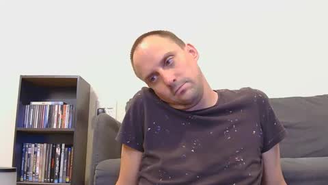 lilithgaze online show from March 10, 10:30 am