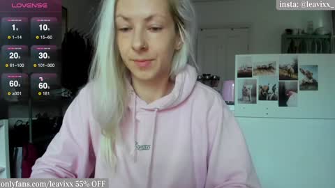 LeaVixx online show from December 23, 8:33 am