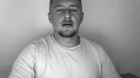 lev1ngston online show from August 6, 3:21 pm