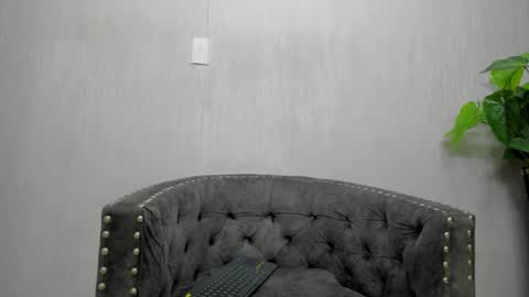 Snapshot of levy_steve chatting on February 9, 7:26 am LevySteven online show from February 9, 7:26 am