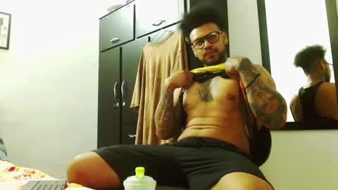 Lewis Strong online show from November 17, 2:52 pm