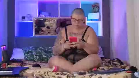 Snapshot of lexi2810 chatting on September 12, 4:53 pm Lexi und Lex online show from September 12, 4:53 pm