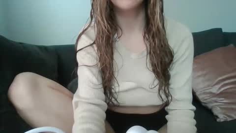 Cassy online show from April 16, 3:34 pm