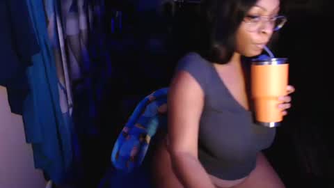 LEXIJAYNE online show from January 6, 8:03 am