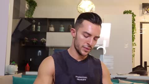 Askme online show from December 9, 6:14 pm