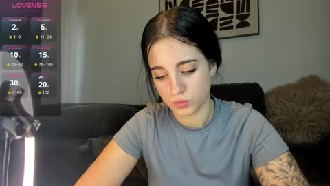 Lexi online show from December 20, 8:54 am