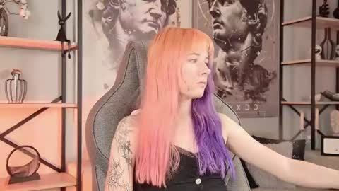 Lexi Wenford NO NUDE GODDESS online show from July 13, 3:32 am