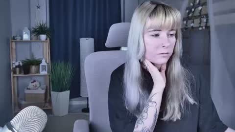 Lexi Wenford NO NUDE GODDESS online show from June 15, 4:59 am