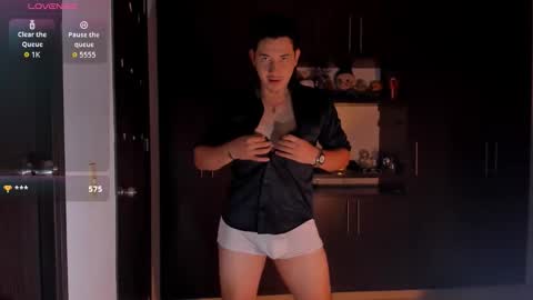 lexmiller18 online show from October 24, 8:04 am