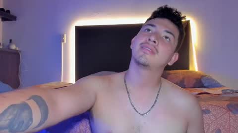 lexmiller18 online show from October 3, 1:15 am