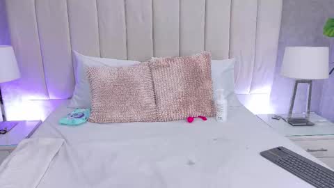 lexxi_gb online show from October 11, 5:01 am