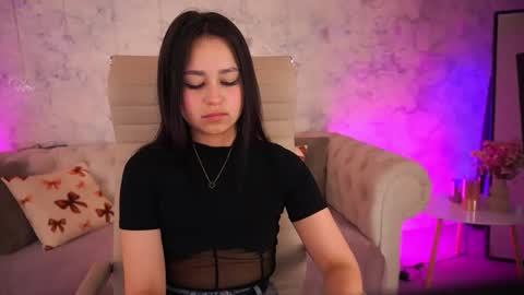 Lexi online show from May 17, 10:46 am