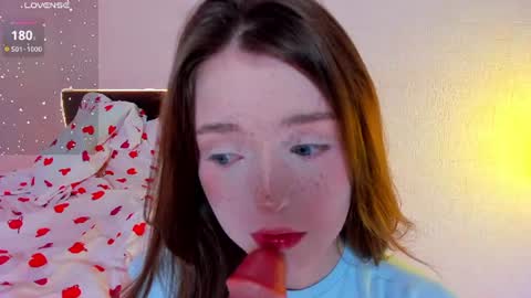 lexi miu online show from July 24, 7:00 pm
