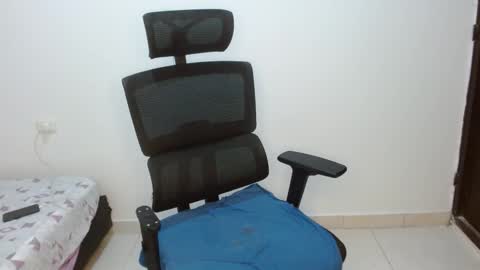 leydy_day online show from March 9, 10:36 pm