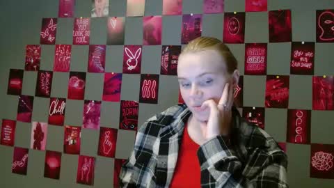 Leyla online show from September 23, 9:25 am