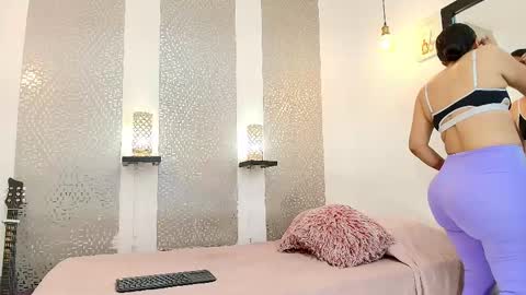 leyli_ass online show from February 12, 7:56 pm